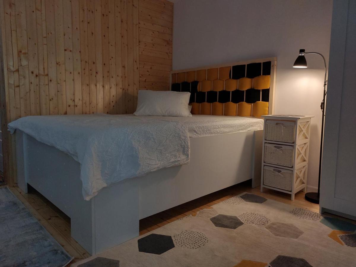Studio 22 Craiova Bagian luar foto